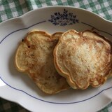 チーズと魚肉ソーセージのパンケーキ